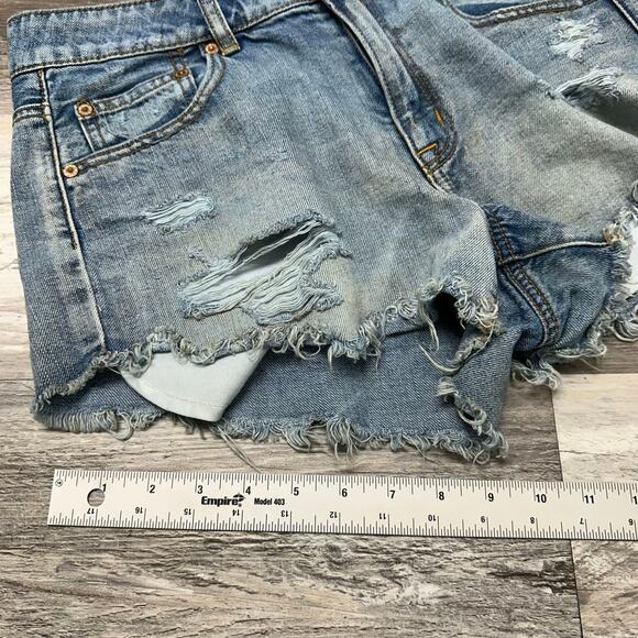 American Eagle Shorts Hi-Rise Festival Size 10 Fray Denim Distressed Jean Jorts - Picture 8 of 9